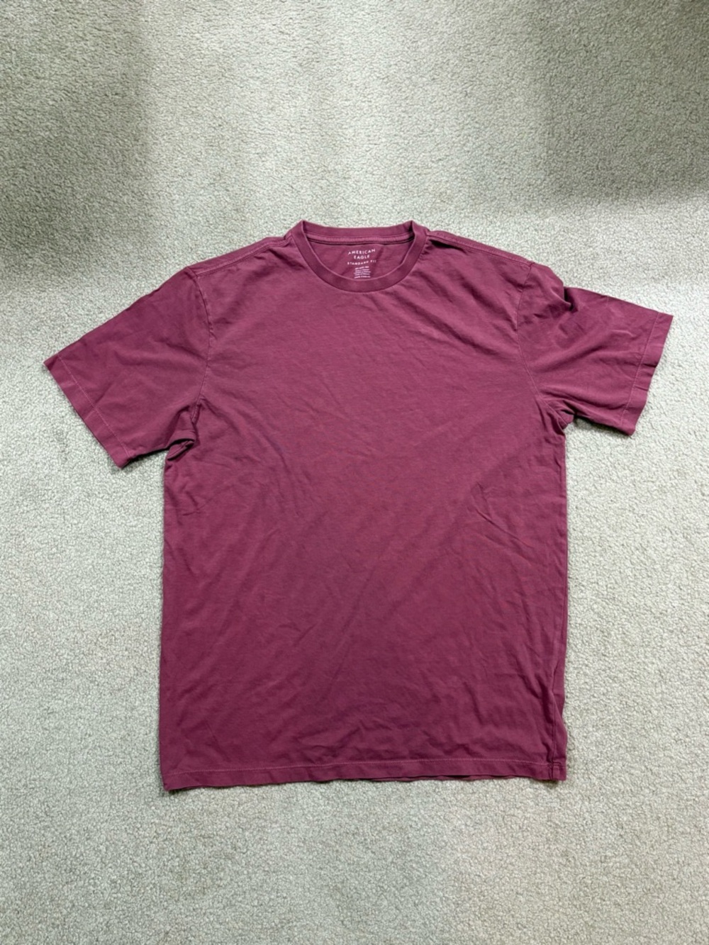 American Eagle Outfitters Men’s Crewneck T-Shirt - Wine medium tall